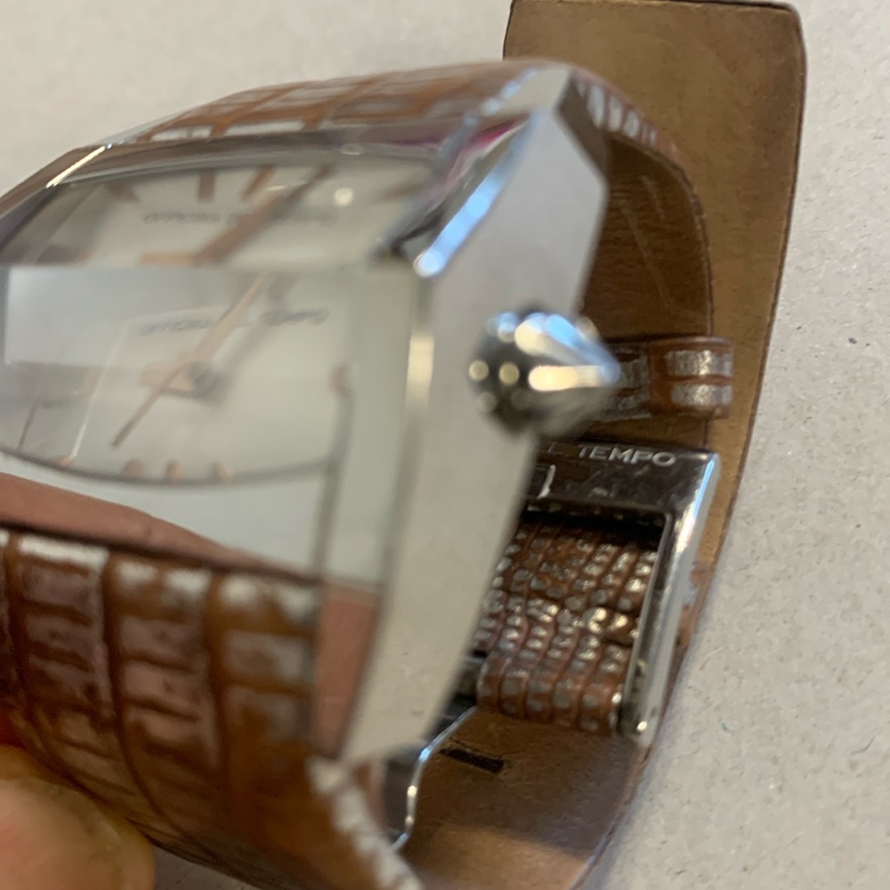 Officina Del Tempo Ladies Watch Triangle Crystal - Picture 4 of 8
